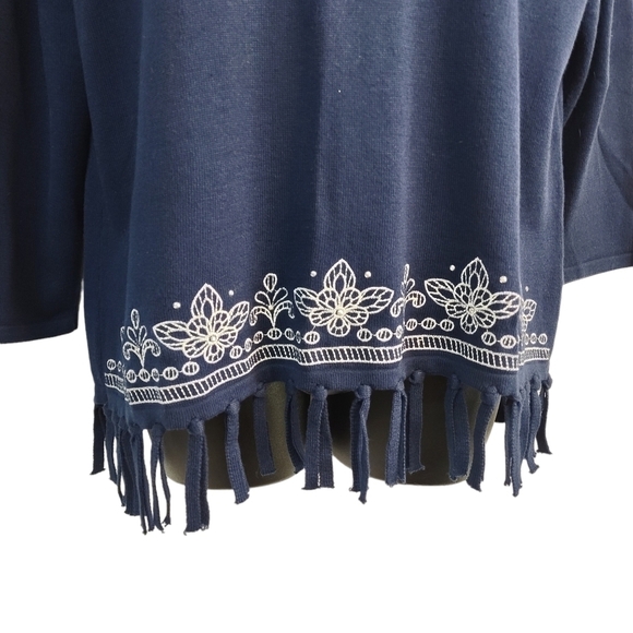 Alfred Dunner Women's Petite Embroidered Fringe Sweater Navy Size PL - Picture 7 of 11